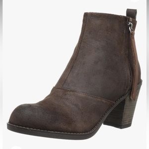Dolce Vita Joust Distressed Suede